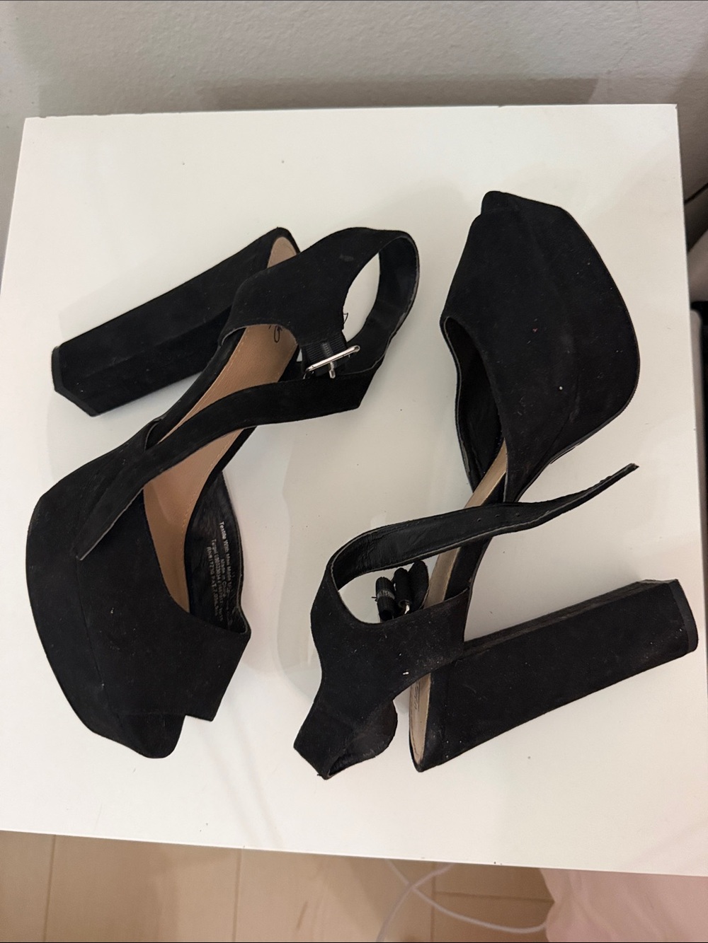 Mossimo - Heels - Picture 7 of 7